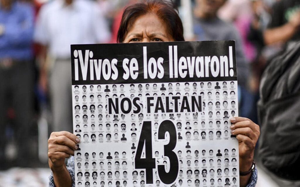 AMLO habla-Ayotzinapa-siete-años-tragedia-mexico