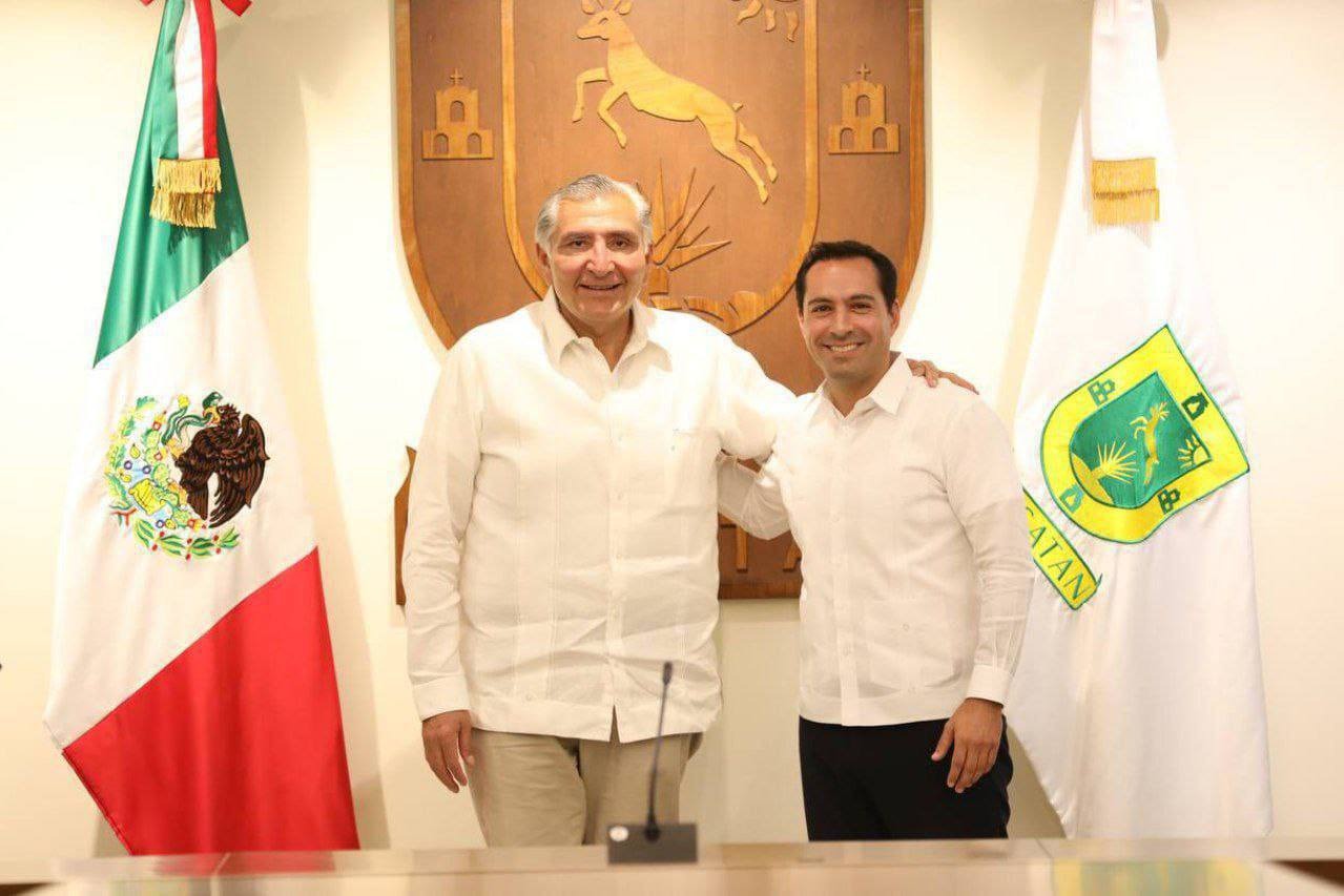 Adán Augusto y el gobernador de Yucatán, Mauricio Vila