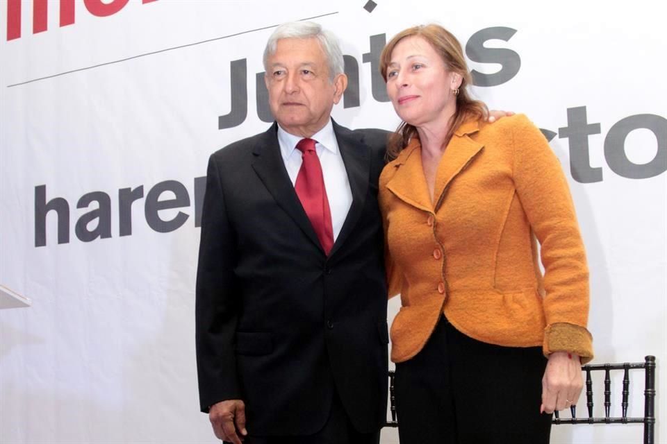 tatiana-clouthier-con-amlo-2018