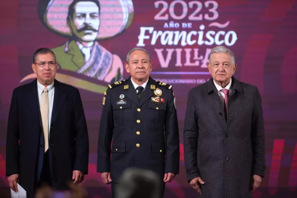 amlo-y-luis-rodrigez-bucio