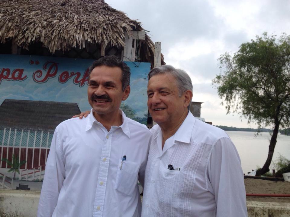 amlo-y-octavio-romero