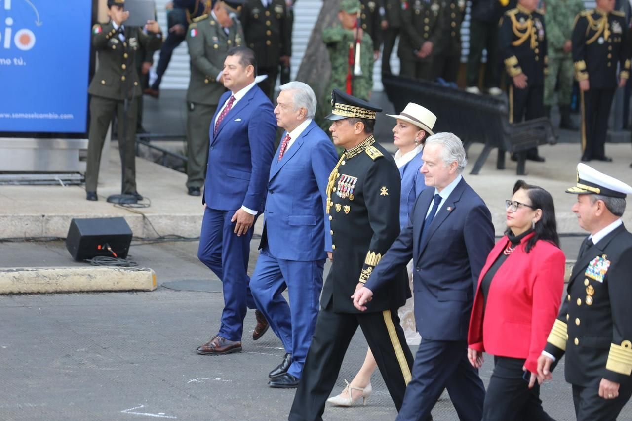 armenta-marcha-libertad-zocalo