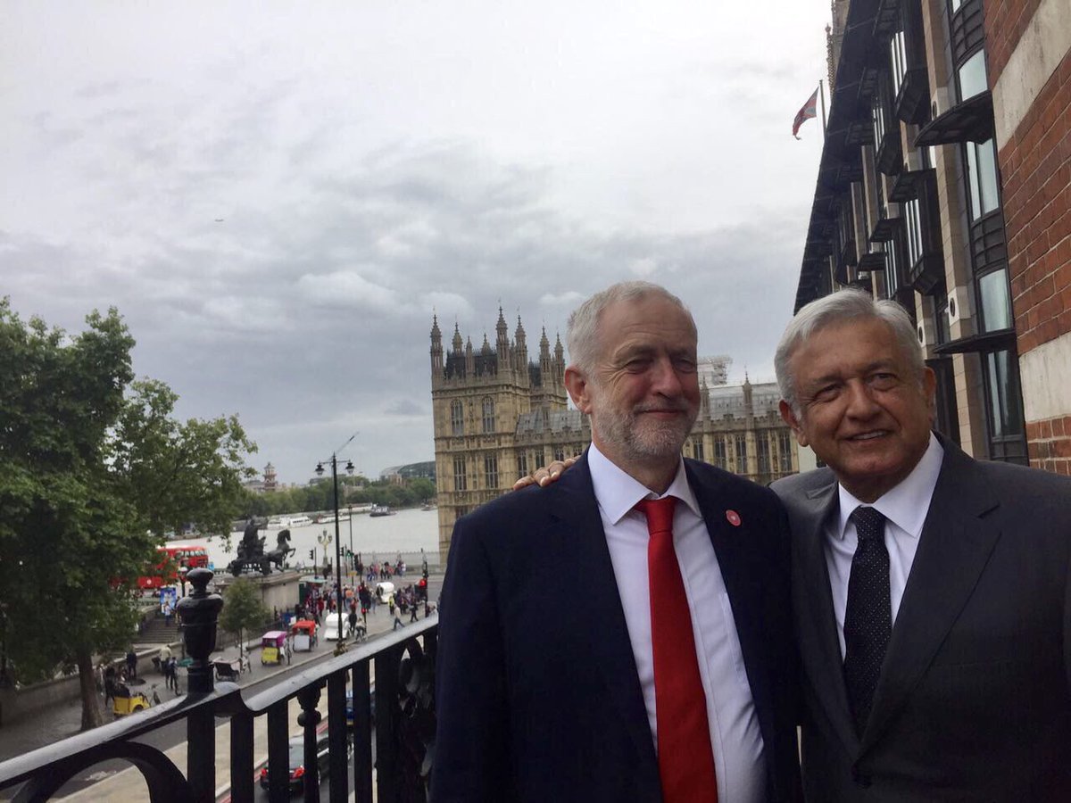 AMLO y Jeremy Corbyn en Inglaterra