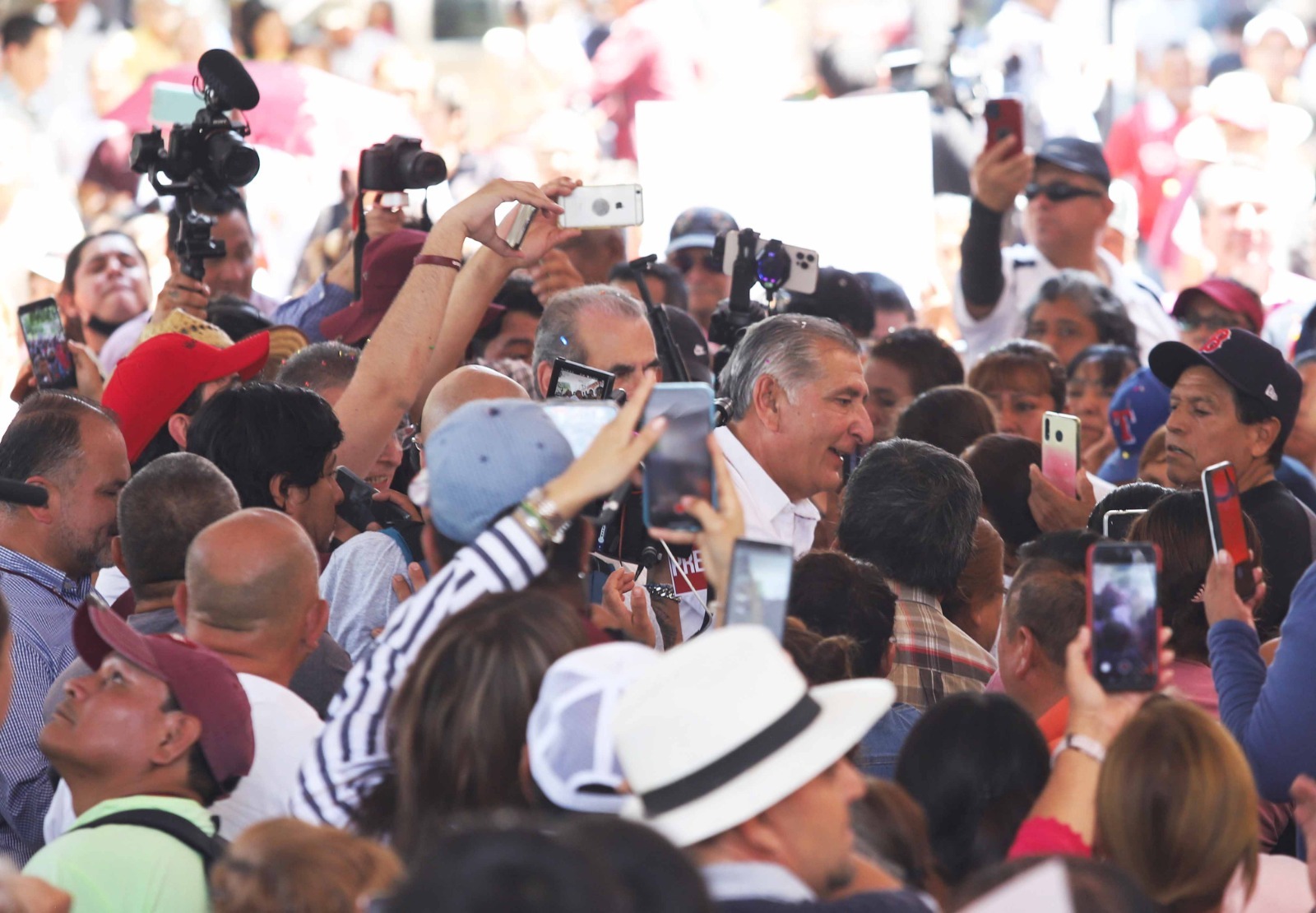 Adán Augusto promete 