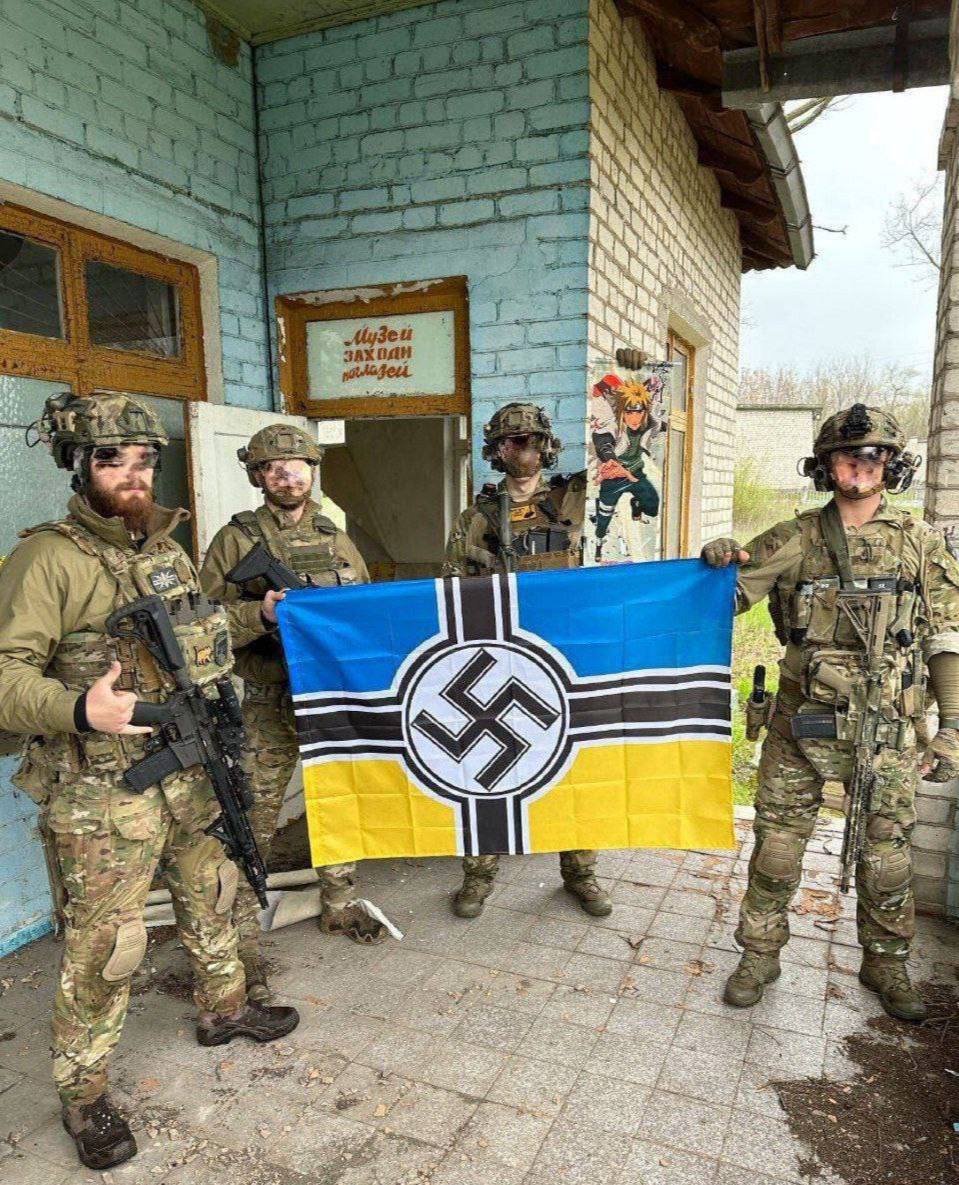 Gobierno ruso denuncia facciones neonazis en Ucrania 