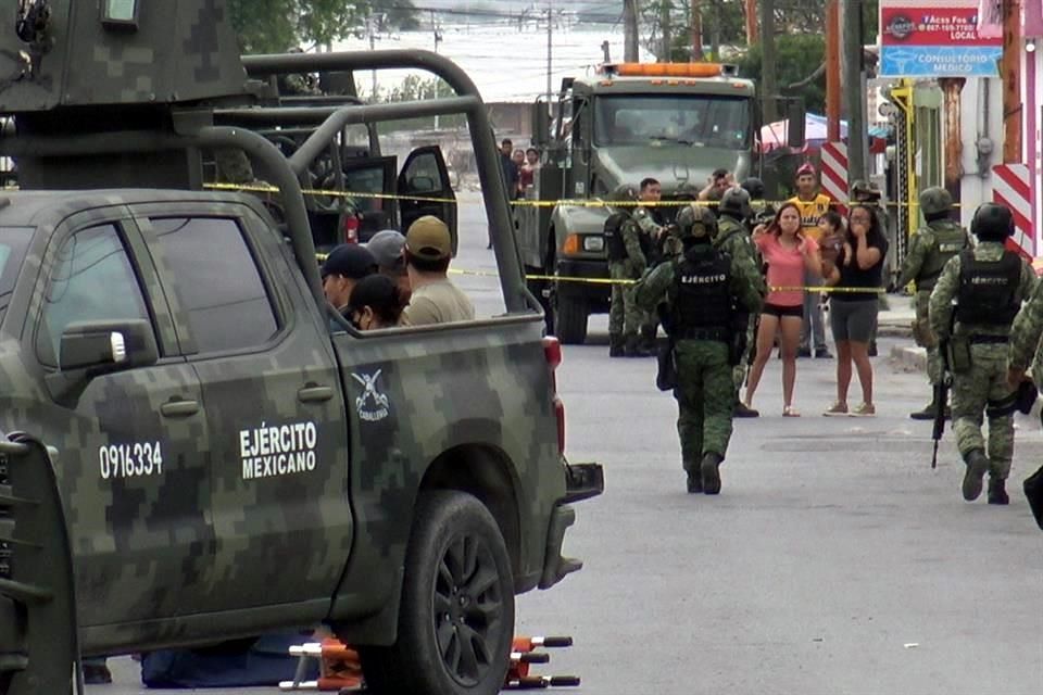 Militares patrullan calles de Nuevo Laredo