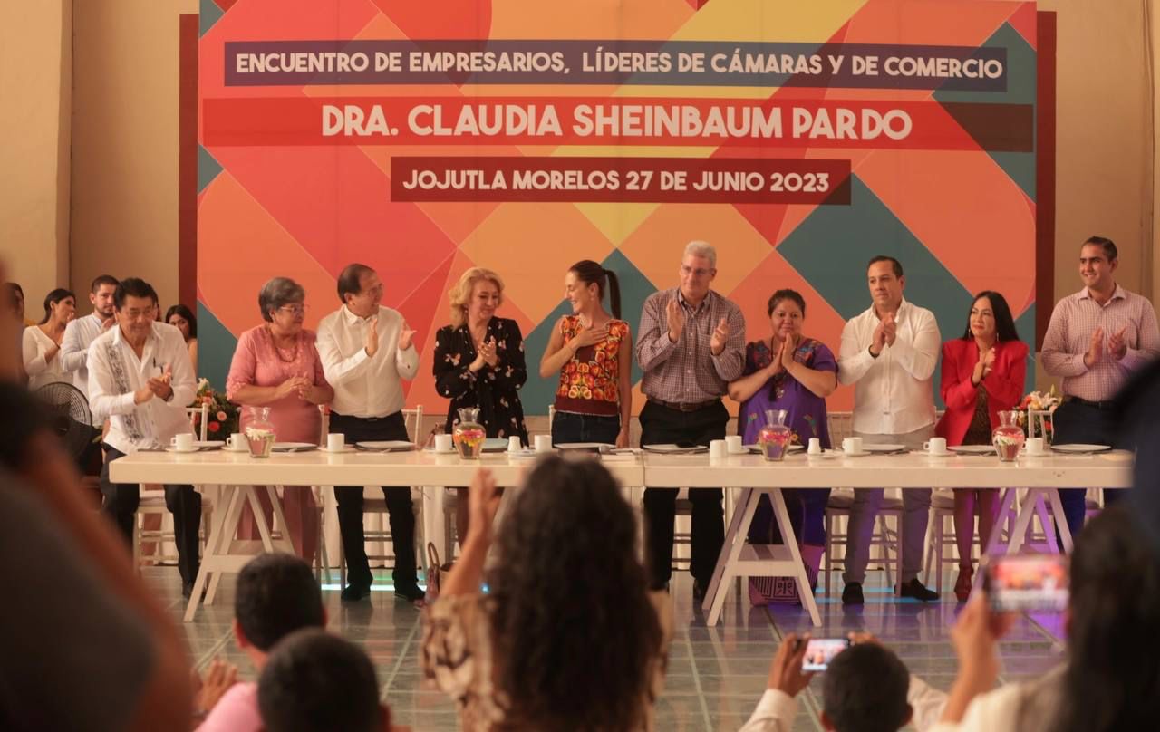 Sheinbaum se reúne en Morelos