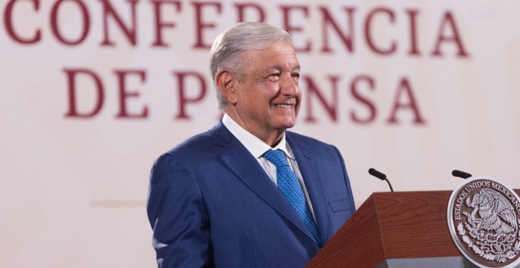 AMLO anticipa ataques oposición