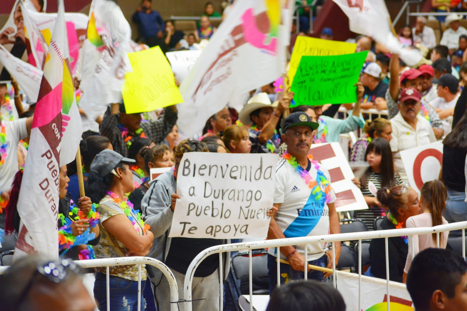 Sheinbaum defiende logros del gobierno de AMLO