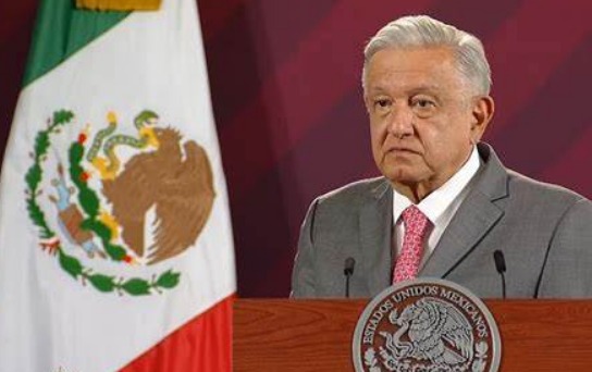 AMLO desmiente a INE