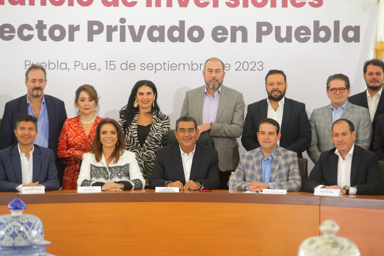 Gobernador y empresarios acompañaron a Olivia Salomón en anuncio 