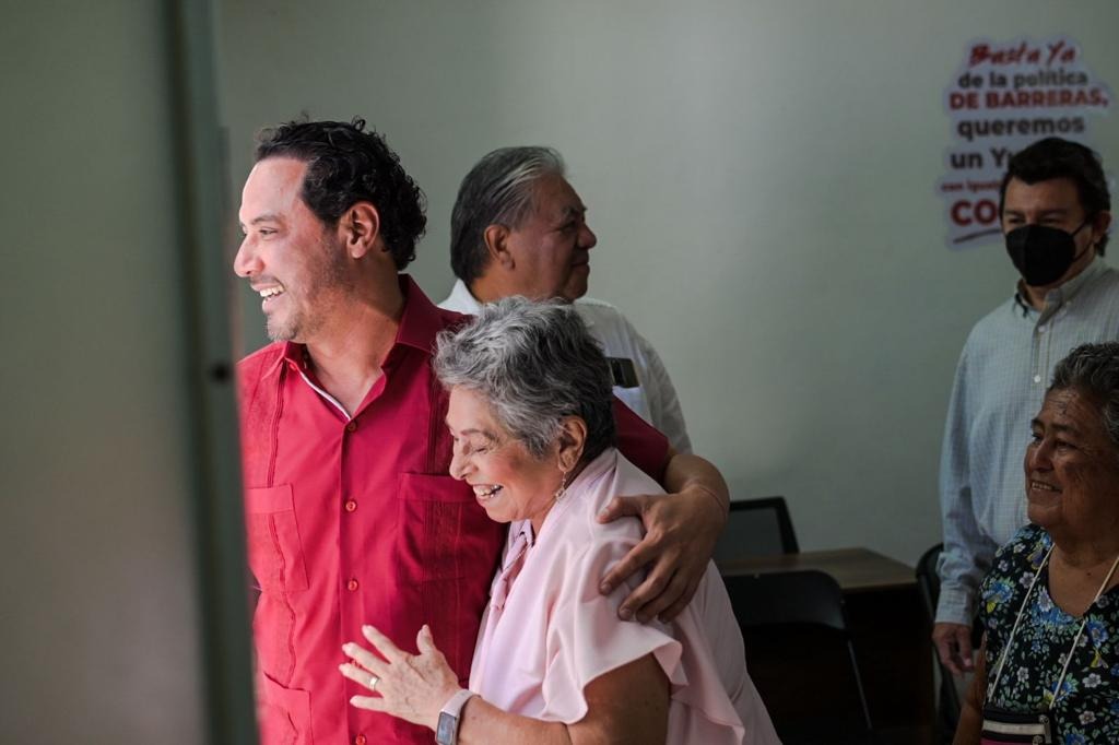 Raúl Paz aspira prosperidad para Yucatán