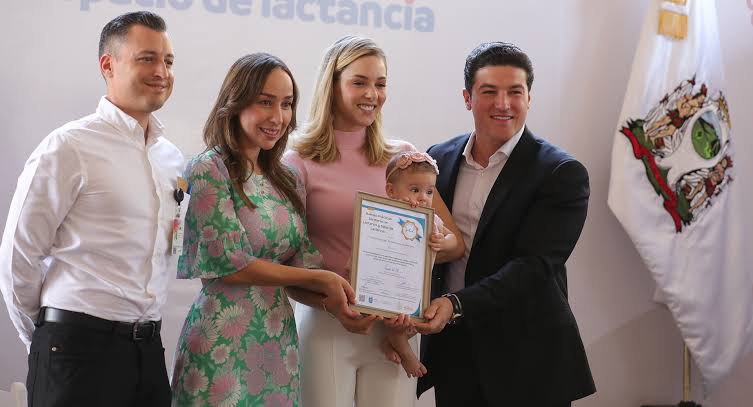 Samuel García y Mariana Rodríguez inauguran lactario público 