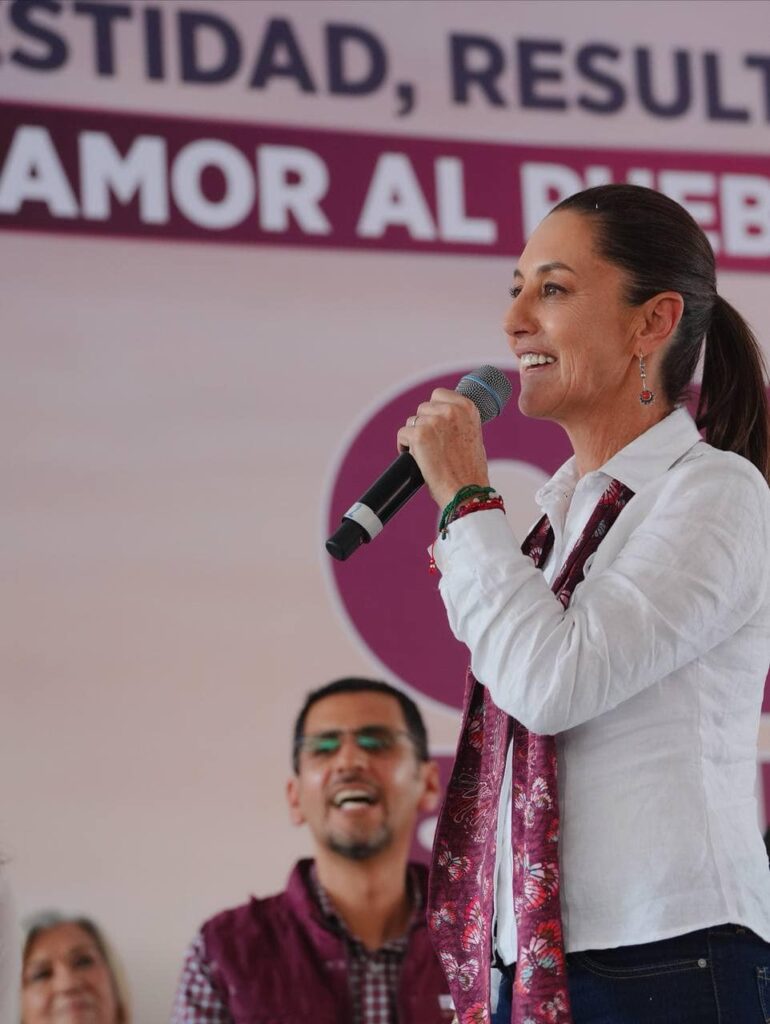 Claudia Sheinbaum defendió el derecho al acceso a la educación