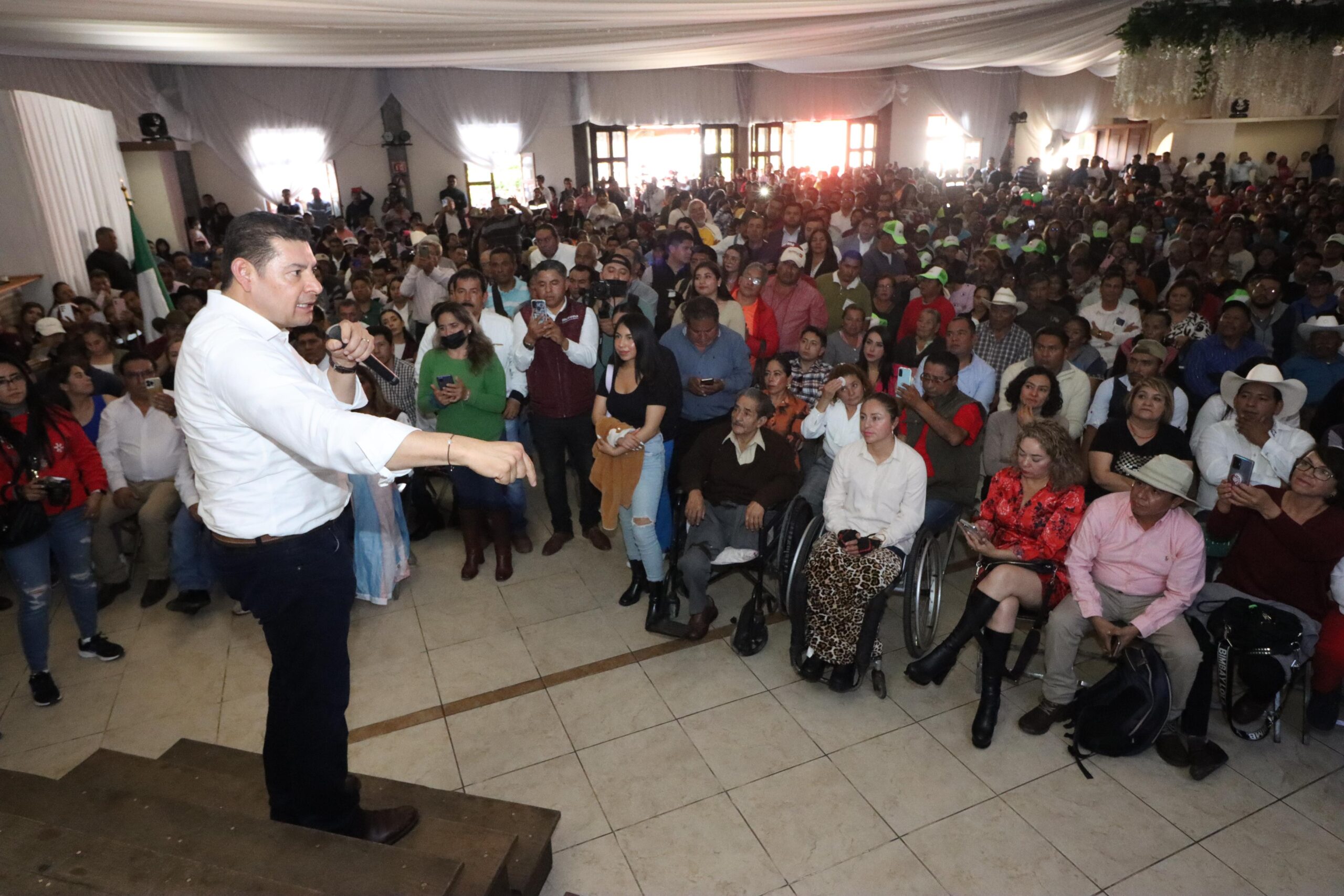 Alejandro Armenta aplaude acciones del gobierno de AMLO