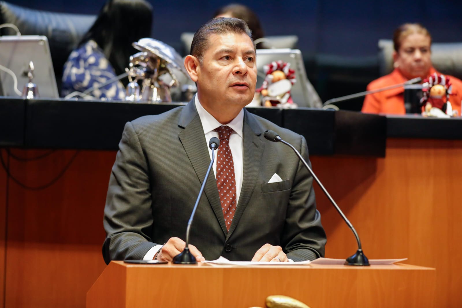 Alejandro Armenta buscará la gubernatura en Puebla