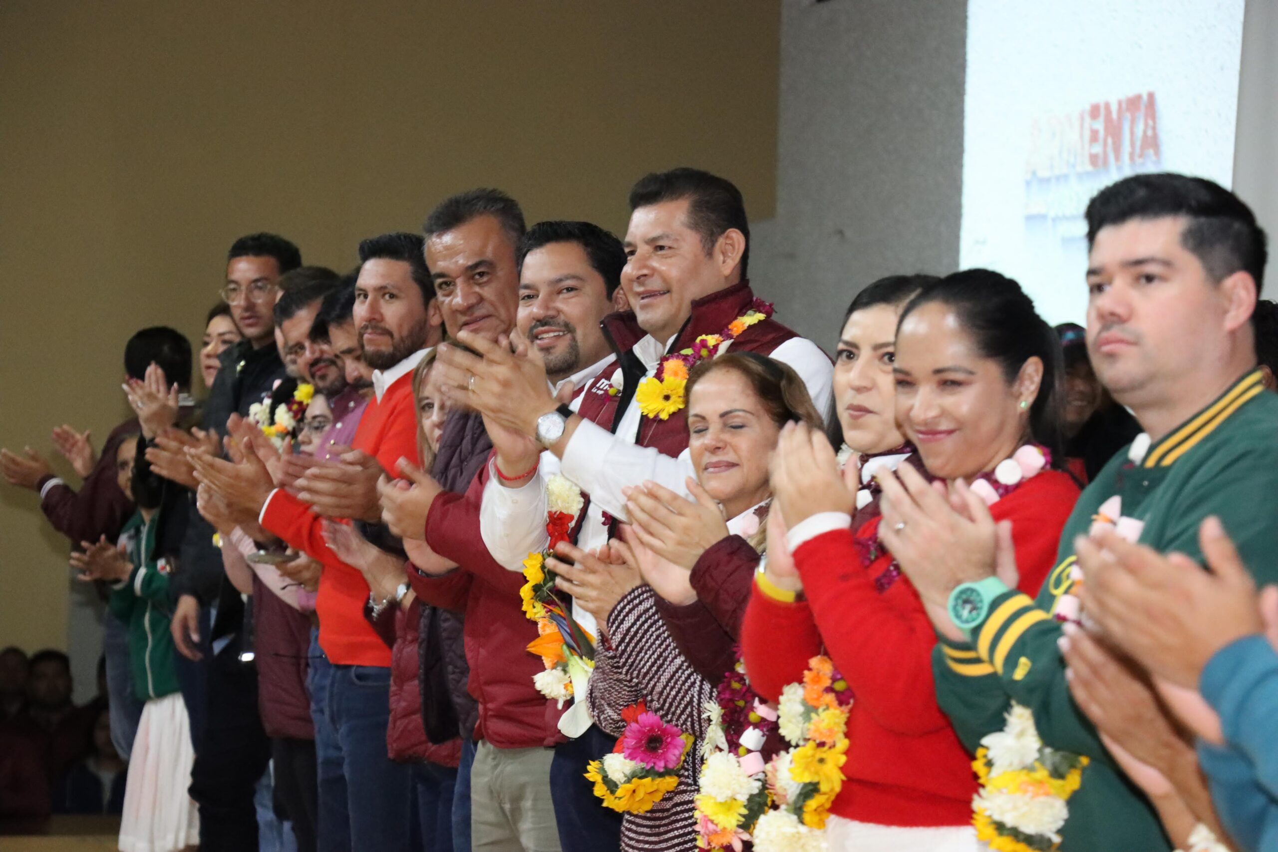 Armenta toma protesta de comites de la 4T en zacapoaxtla