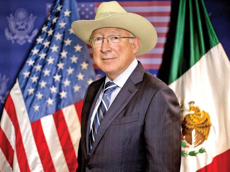 Claudia Sheinbaum presume reunión con Ken Salazar