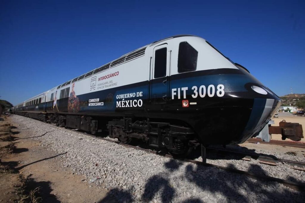 Tren en México