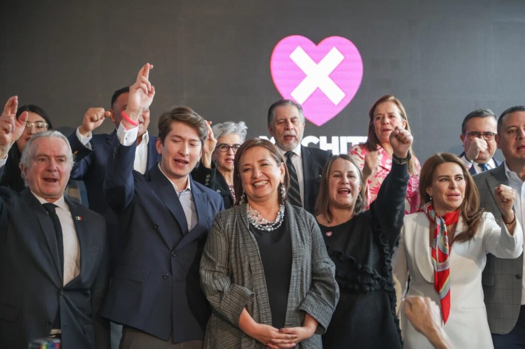 Xóchitl Gálvez presenta equipo de campaña