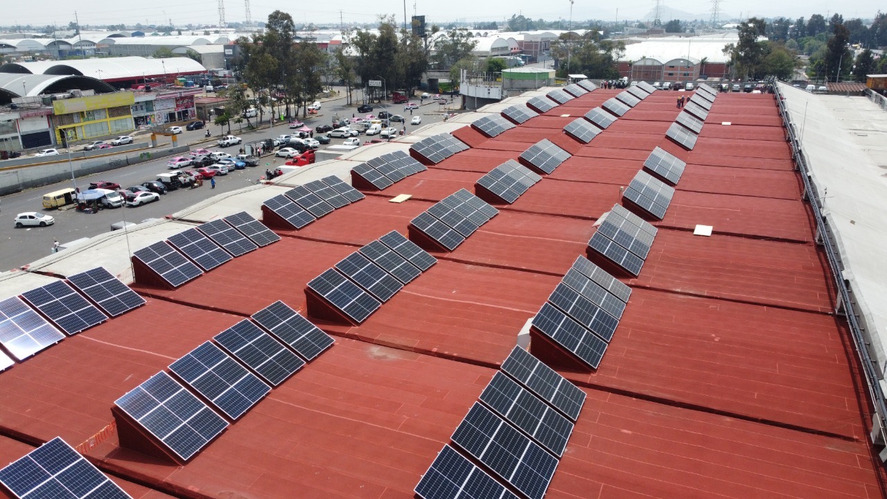 ¿Cómo funciona planta solar de la Central de Abasto?