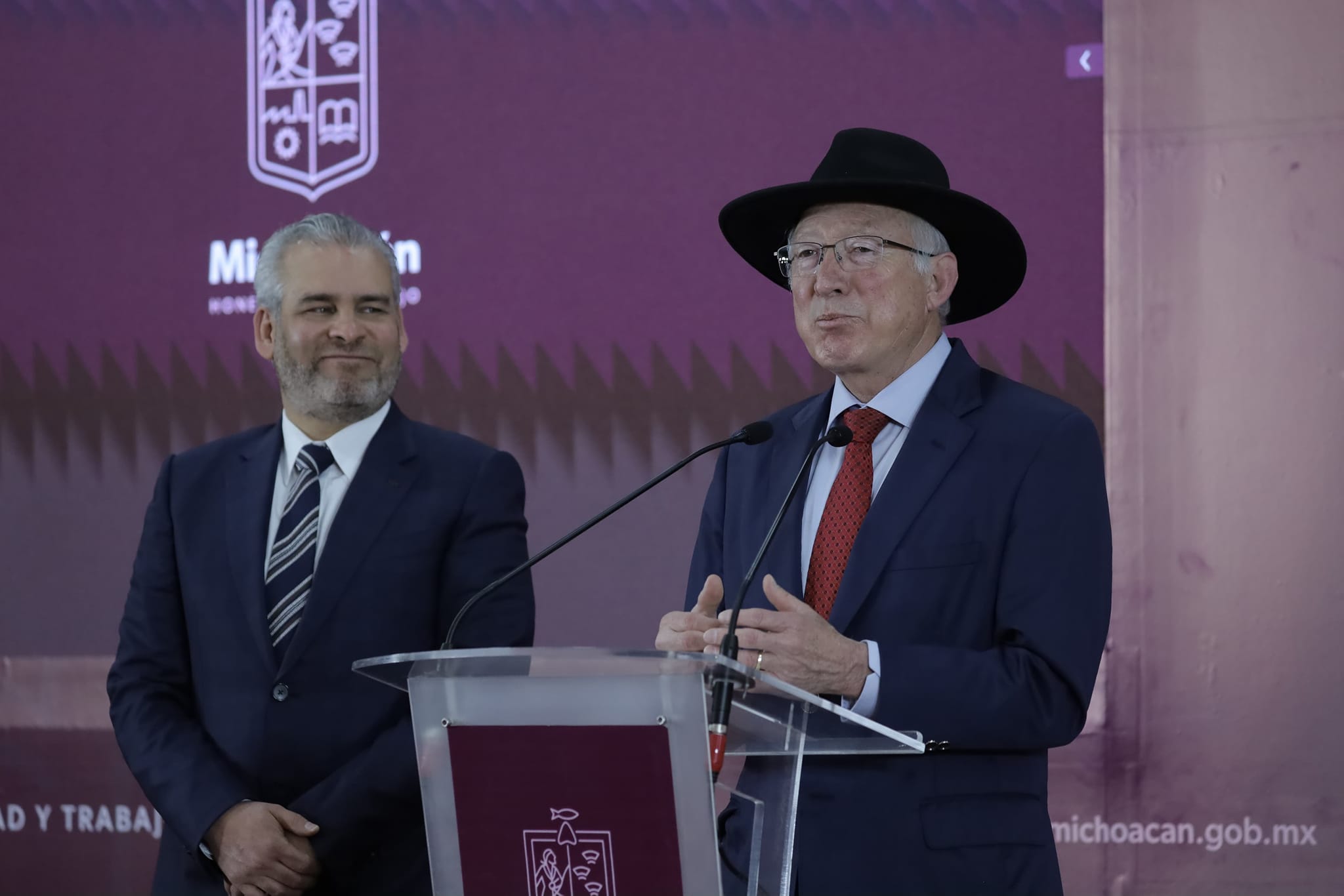 Ken Salazar y Bedolla