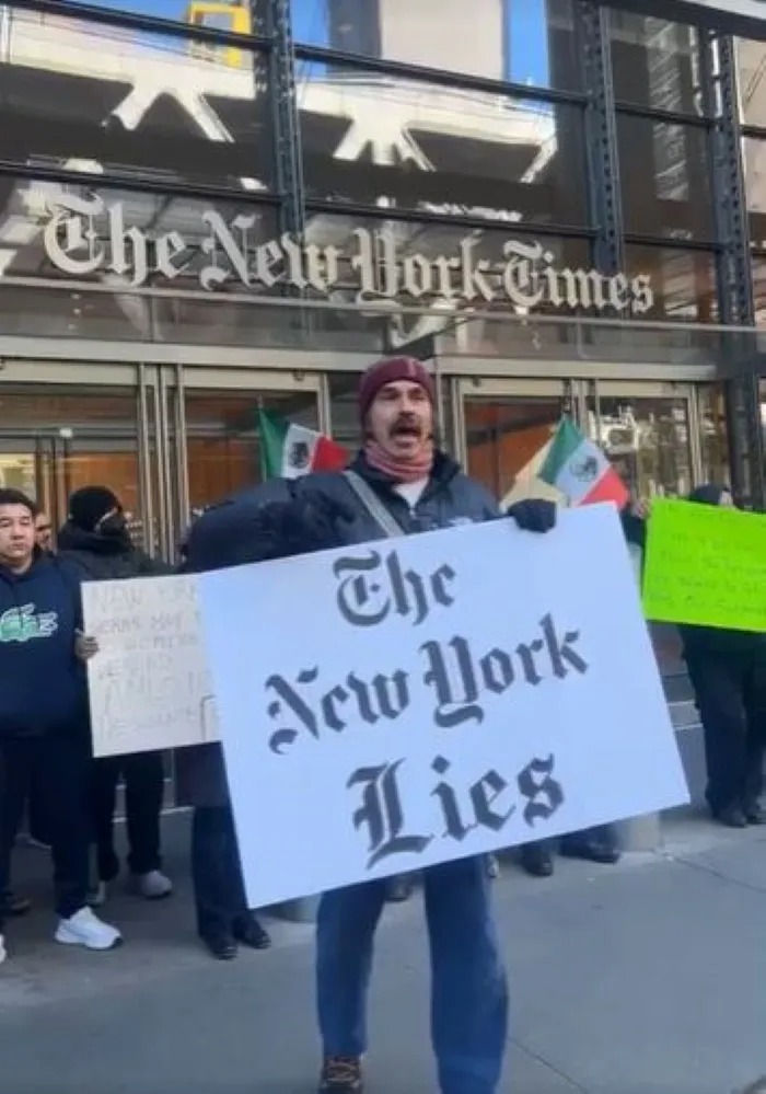 Migrantes mexicanos critican intentos golpistas del NYT