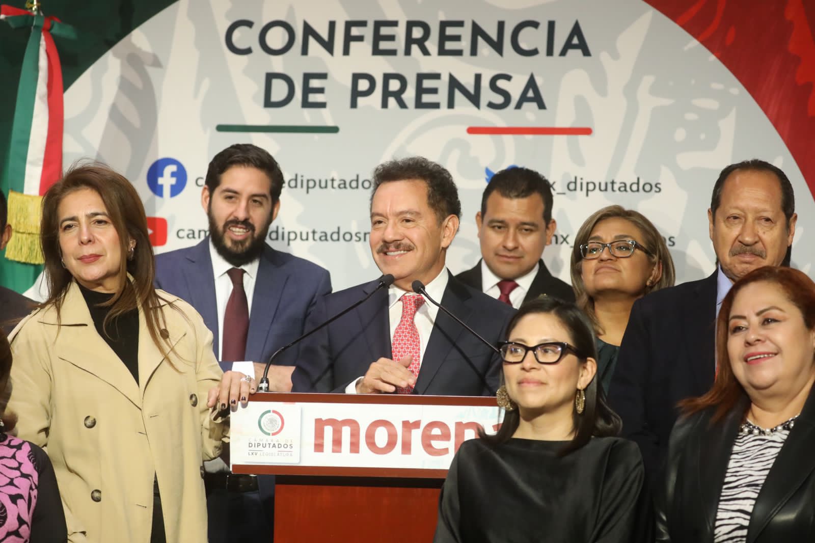 Morena pide juicio político contra ministro de la SCJN