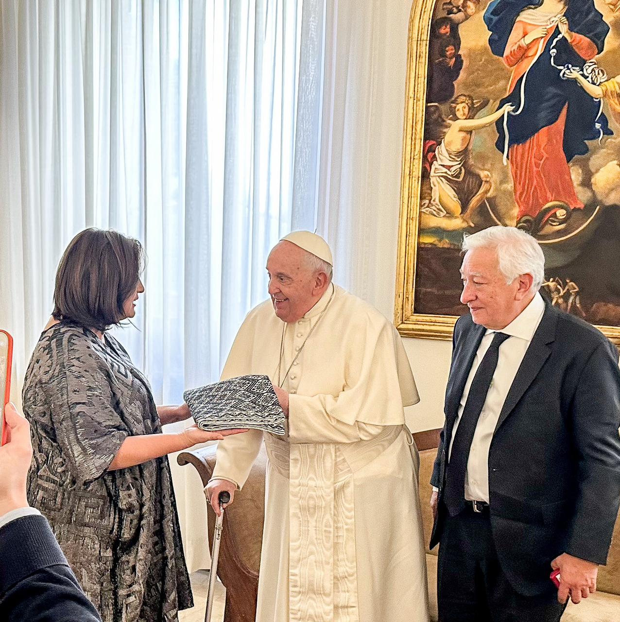 Xochitl Gálvez mintió sobre reunión con el papa
