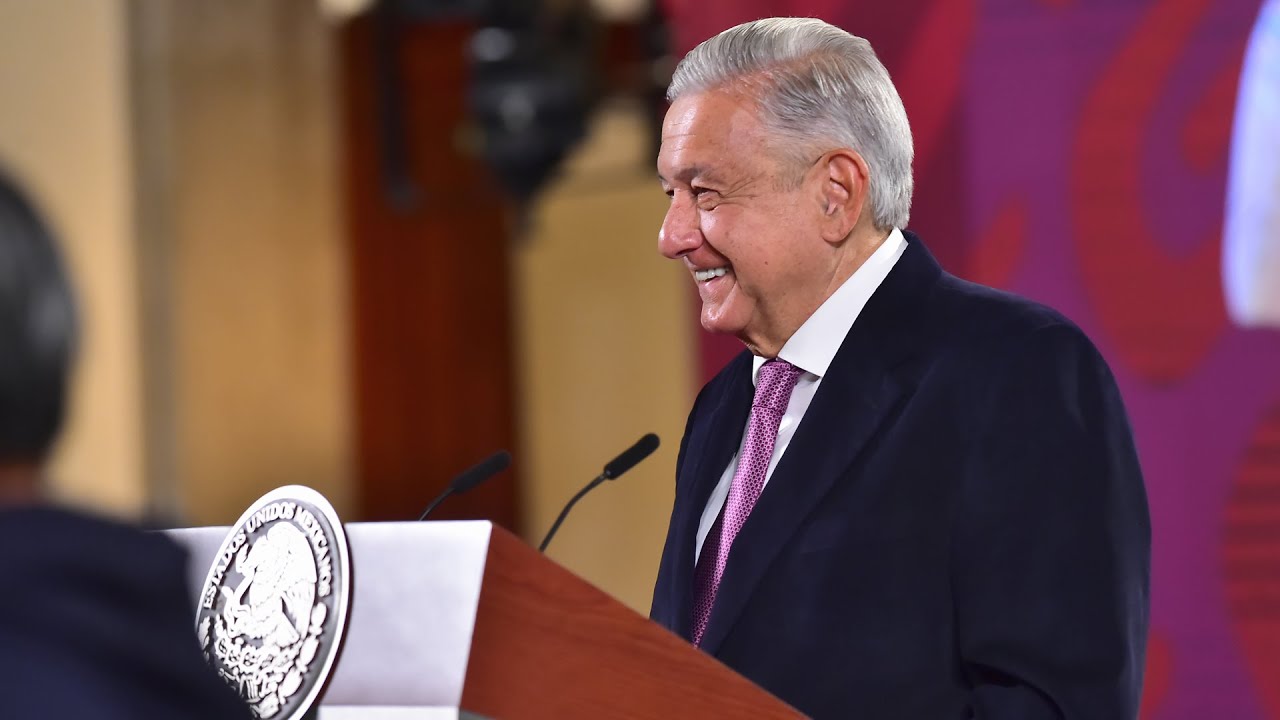 AMLO celebra baja de inflación en México