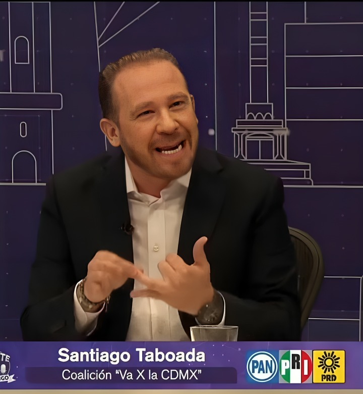Santiago Taboada y su reloj