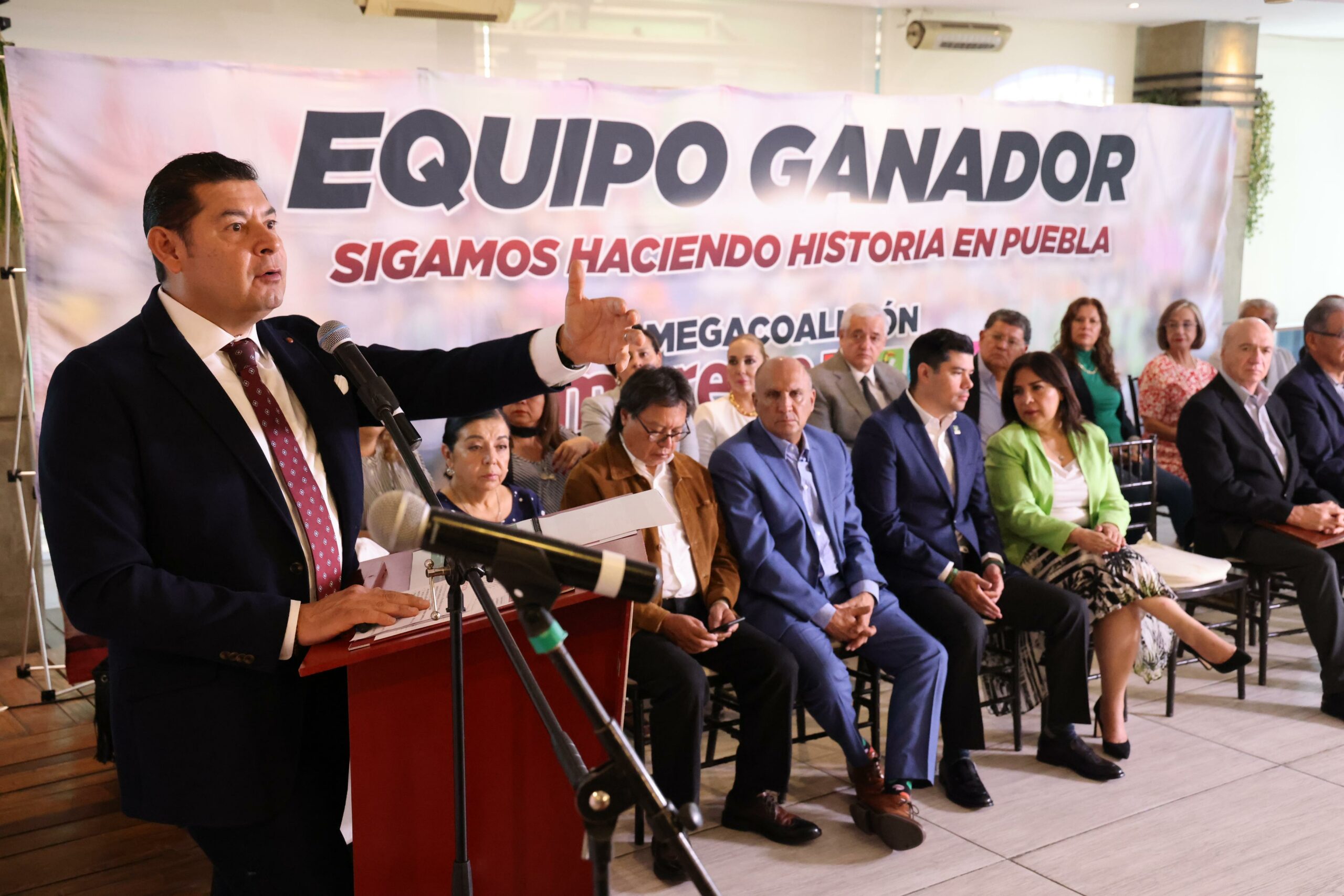 Armenta presenta ejes de trabajo para tener agua en Puebla