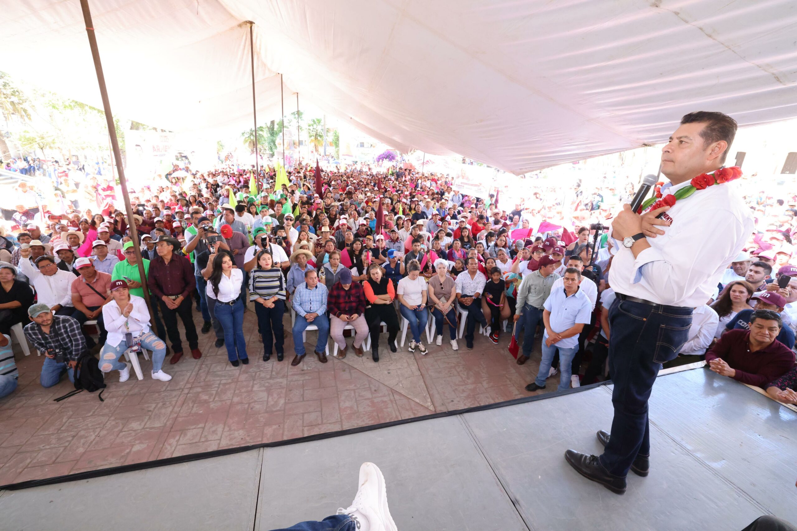 Armenta reconoce producción de Tetela de Ocampo