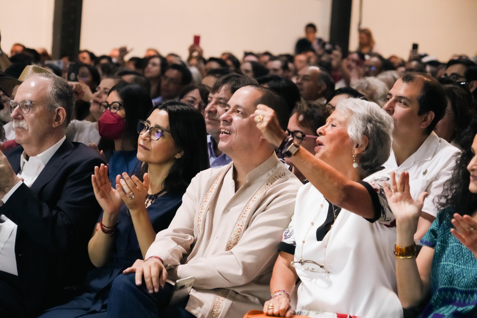 Acádemicos respaldan a Sheinbaum