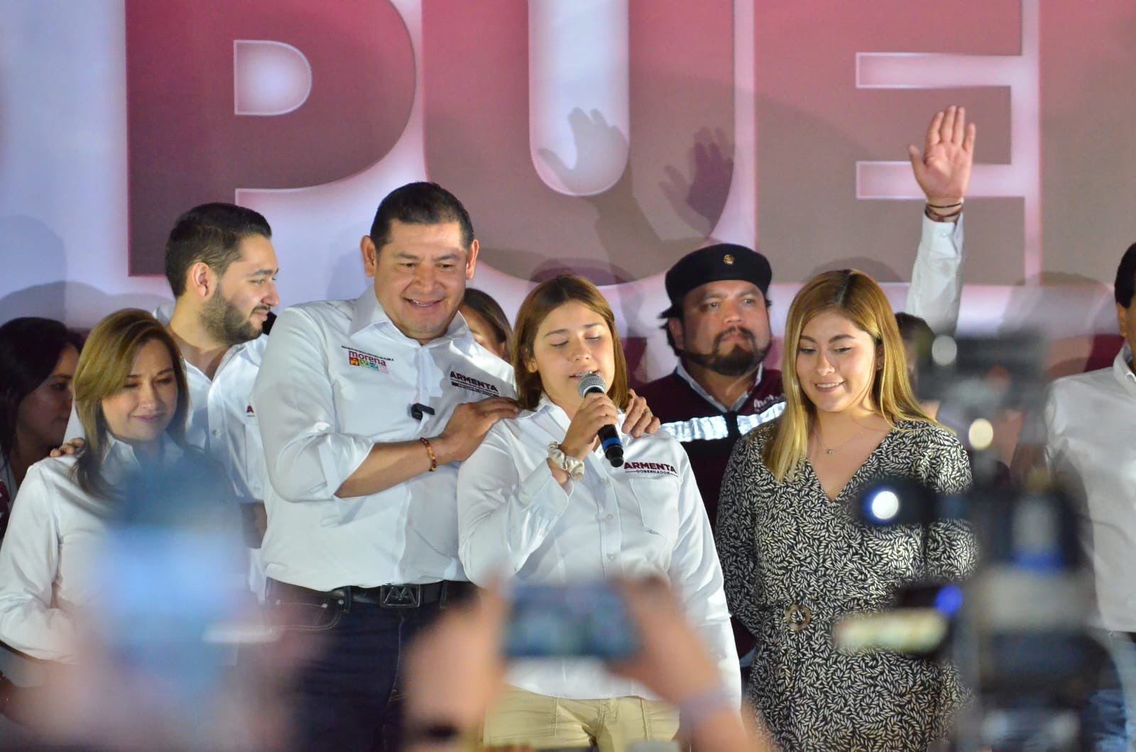Armenta gana gubernatura de Puebla con más del 50 por ciento de los votos