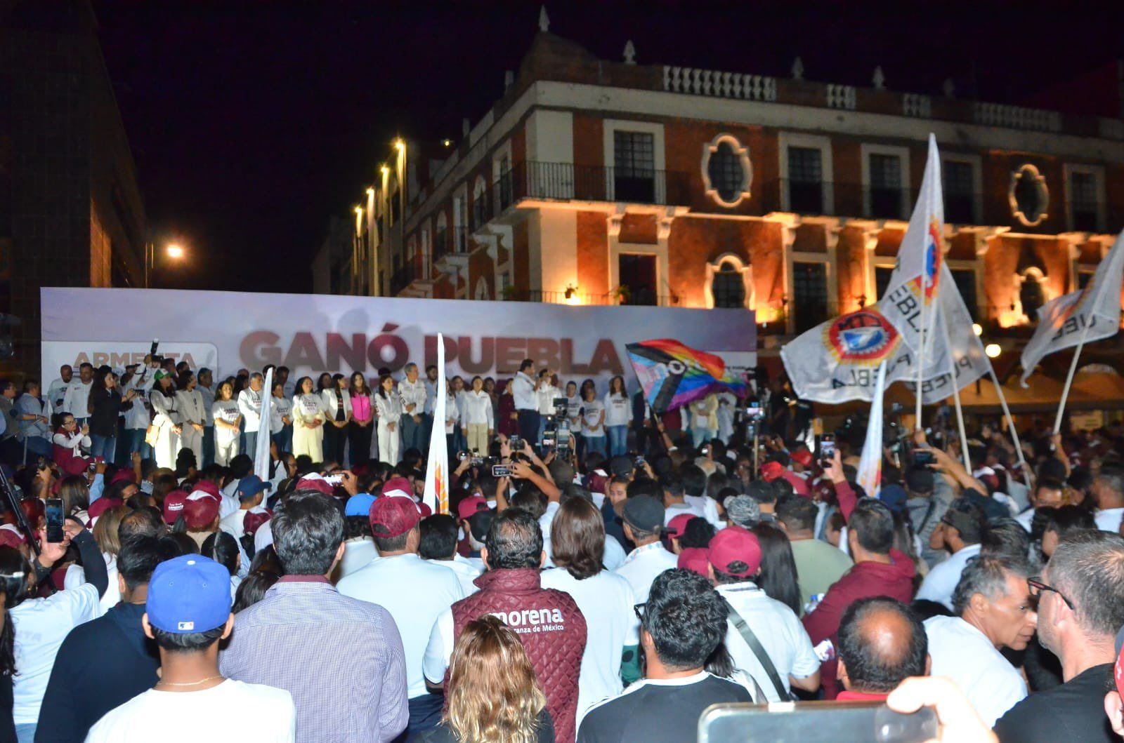 Armenta triunfa en Puebla