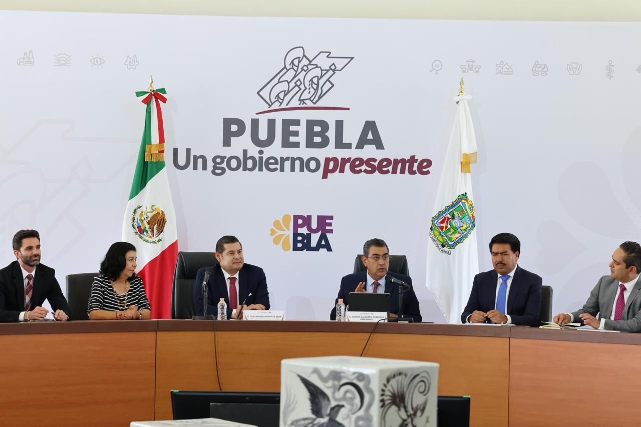 Sergio Salomón promete no endeudar a Puebla