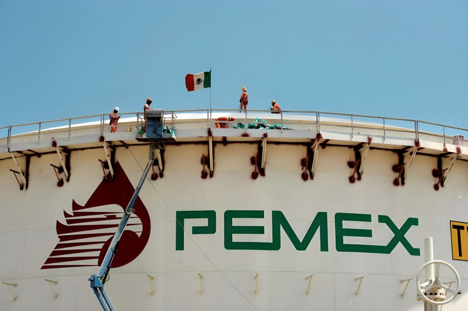 Pemex ayuda a economía mexicana