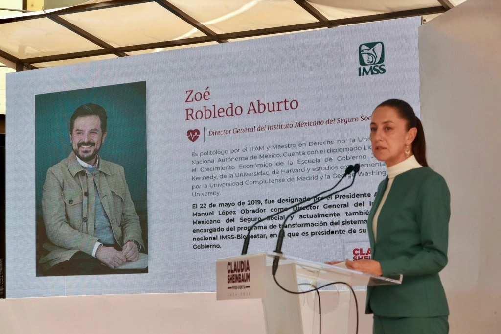 Sheinbaum presenta a Zoé Robledo