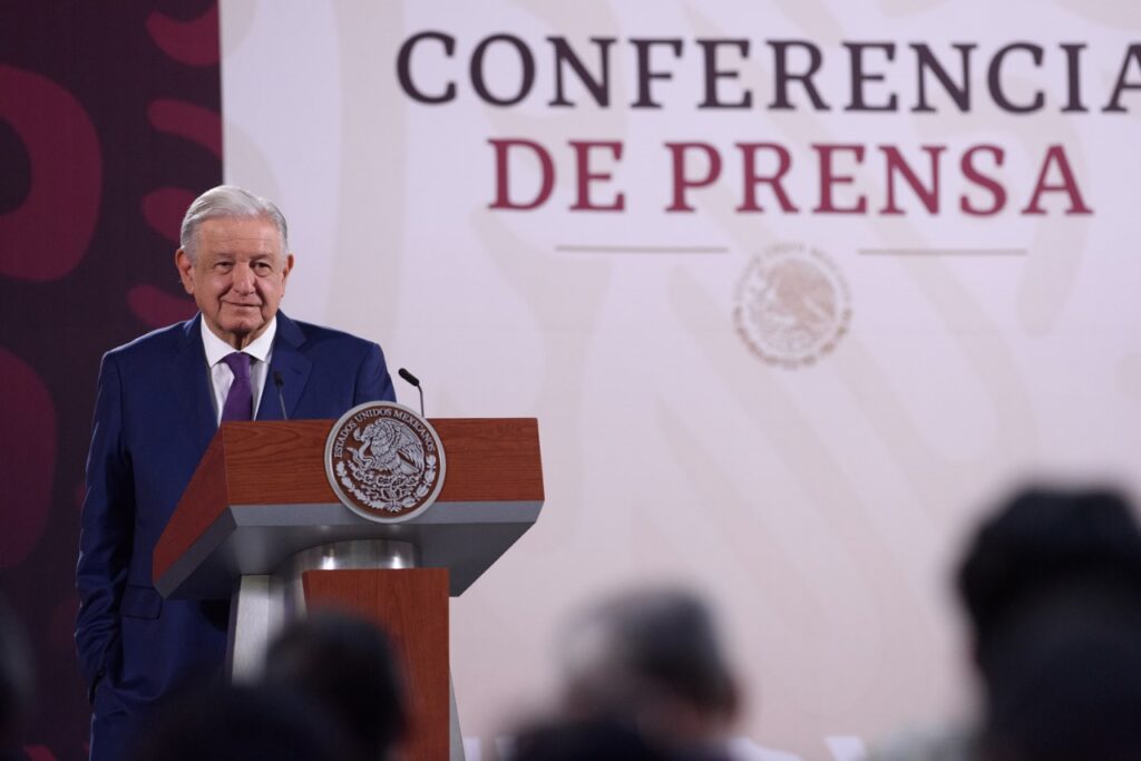 AMLO se reunió con funcionarios de China