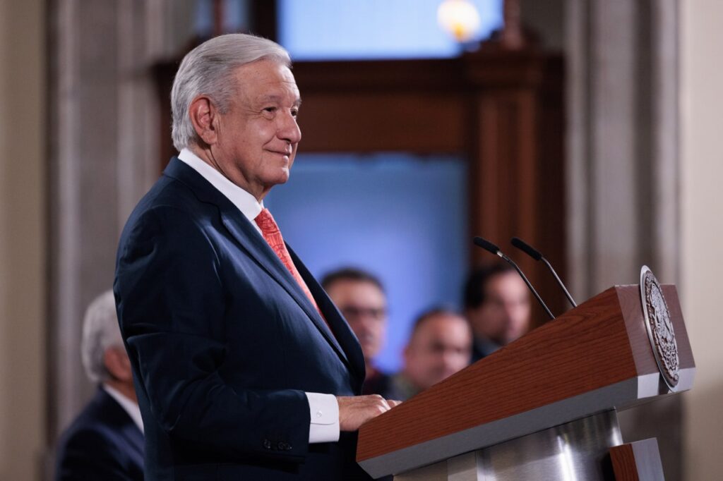 AMLO planteó reforma para reducir los privilegios de magistrados