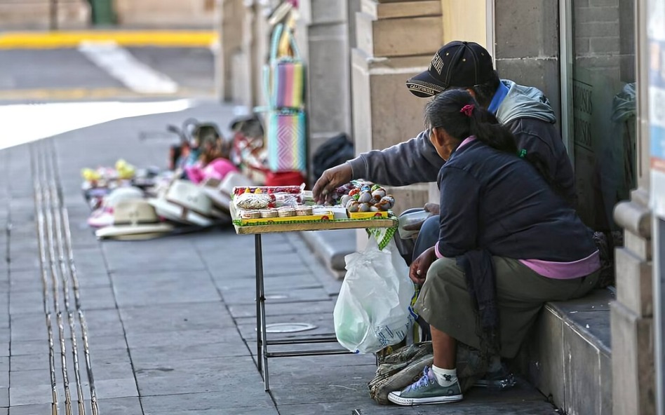 Pobreza laboral con AMLO