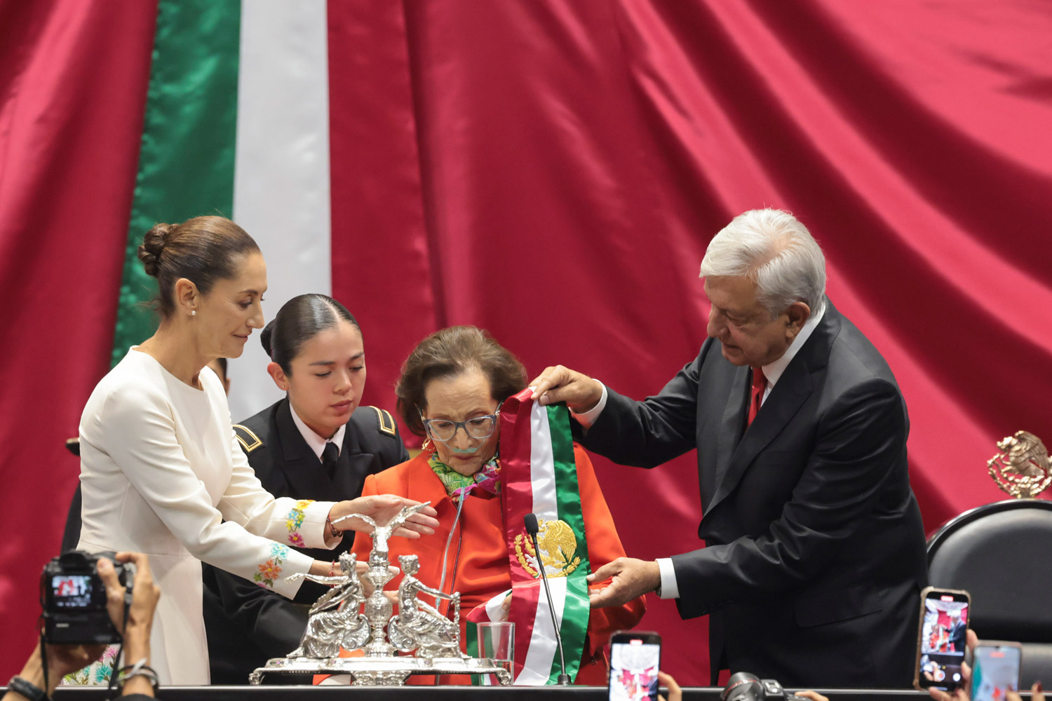 Fallece Ifigenia Martínez