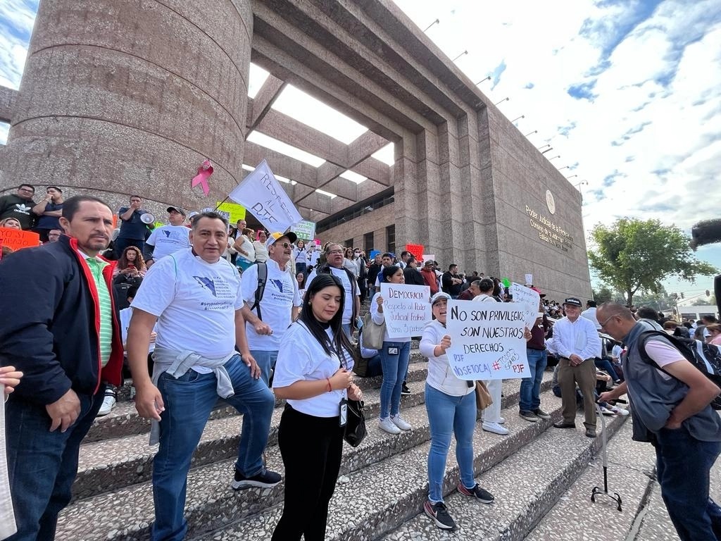 Trabajadores del PJF sede San Lázaro