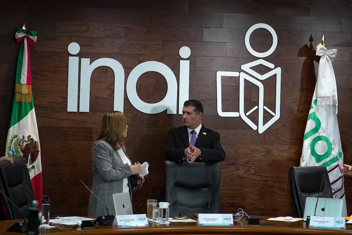 Consejeros del INAI seguirán trabajando