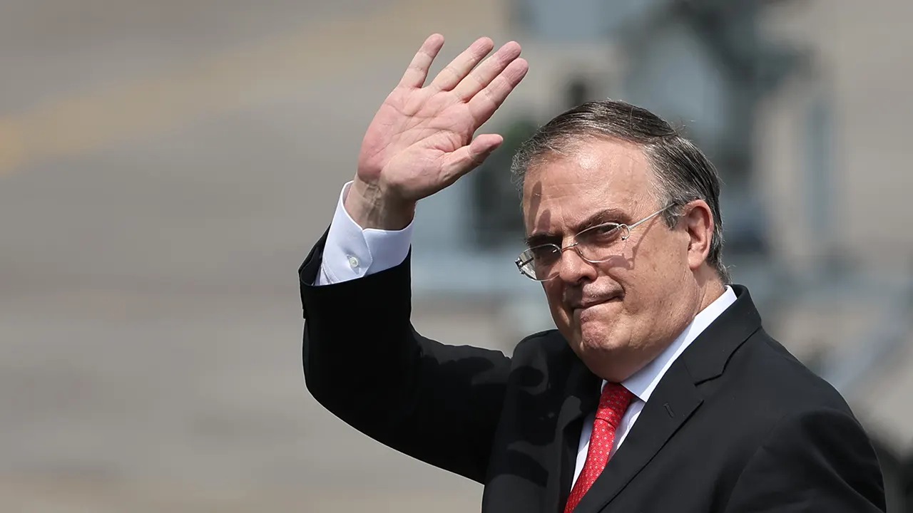 Ebrard respalda las decisiones de Sheinbaum