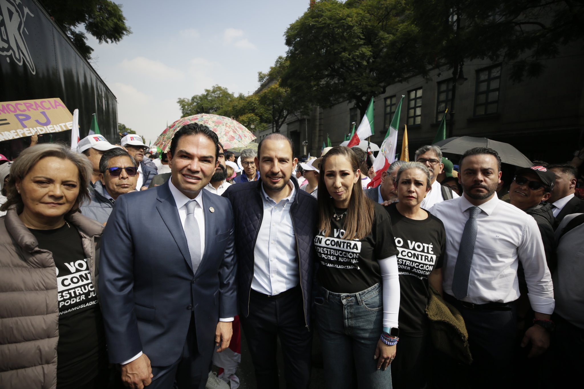 Marko Cortés en manifestación del PJ 