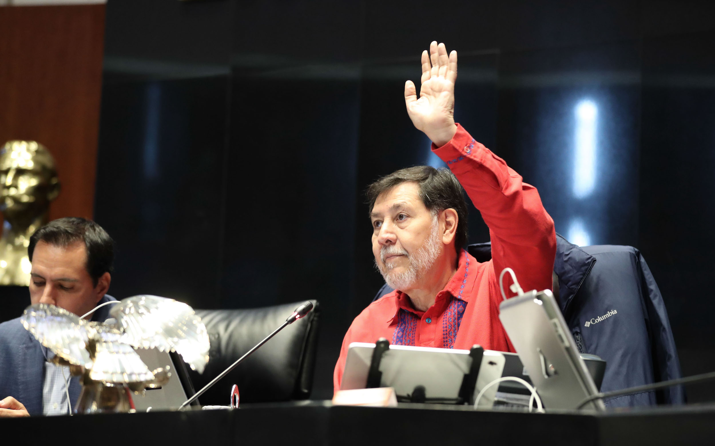 Noroña toma protesta a Rosario Piedra Ibarra