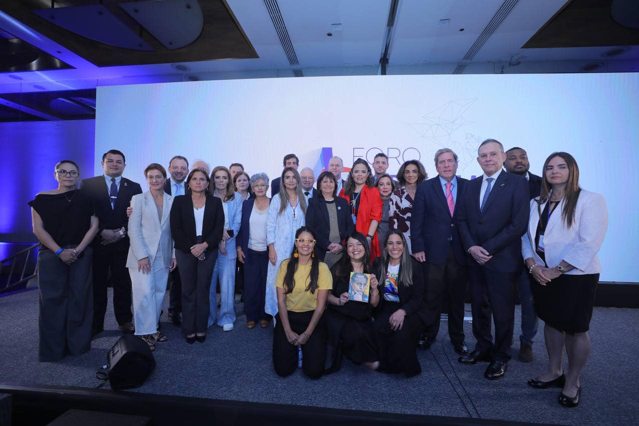 Patricia Aguayo en Foro América Libre