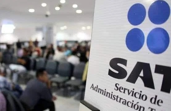 SAT logró recaudación histórica con AMLO